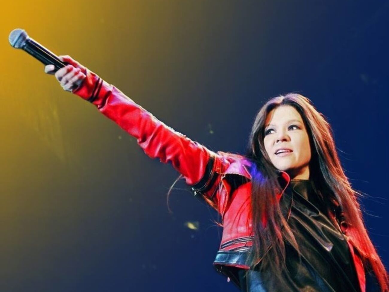 Руслана:&nbsp;Здоровая схема шоу-бизнеса, которую я принимаю, это когда артист зарабатывает не на корпоративах