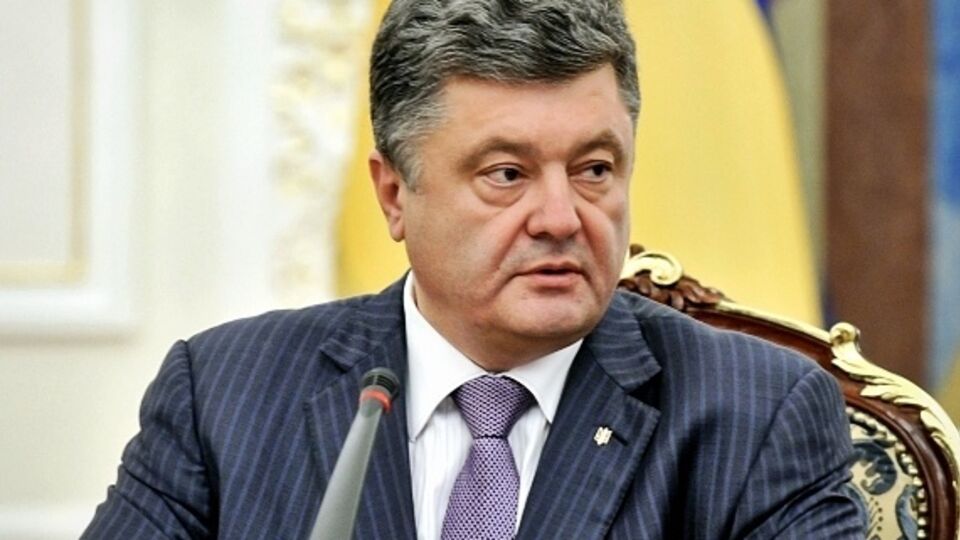 Порошенко готов подписать принятый вчера Радой закон