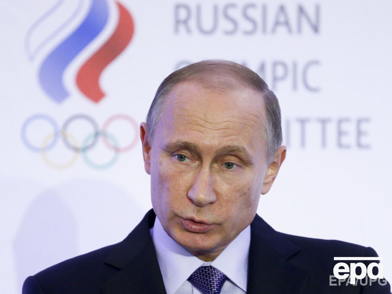 Путин поручил расследовать допинговый скандал