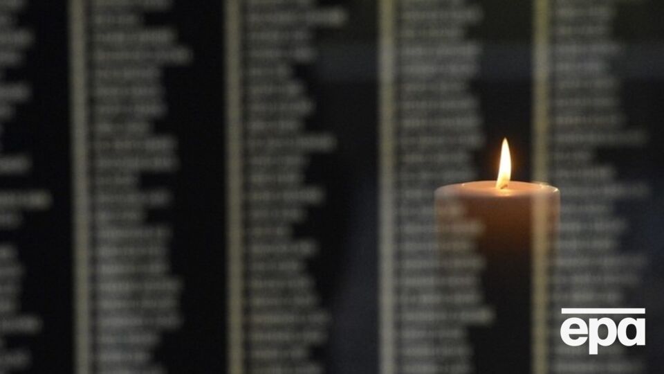 В стене квартиры нашли регистрационные документы евреев