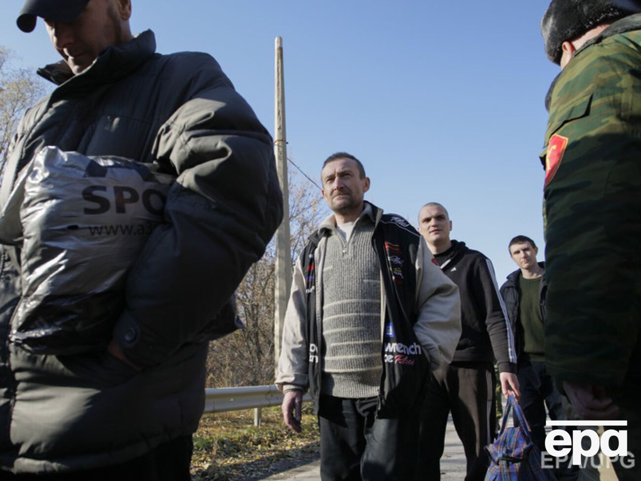 Процесс освобождения пленных движется медленно, говорят украинские чиновники