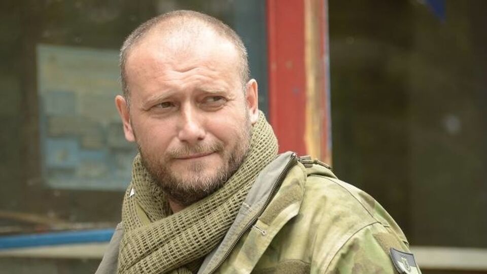 Авторы заявления просят Яроша принять под свое прямое руководство 5-й и 8-й отдельные батальоны и медицинский батальон "Госпитальеры"