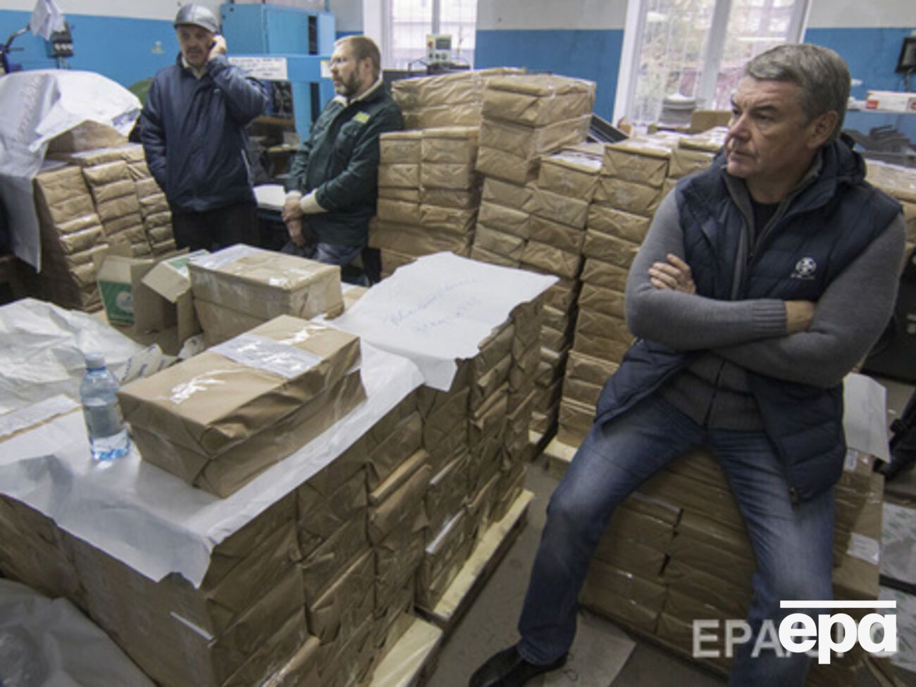 25 октября в Мариуполе так и не смогли развезти бюллетени на участки, и выборы пришлось перенести