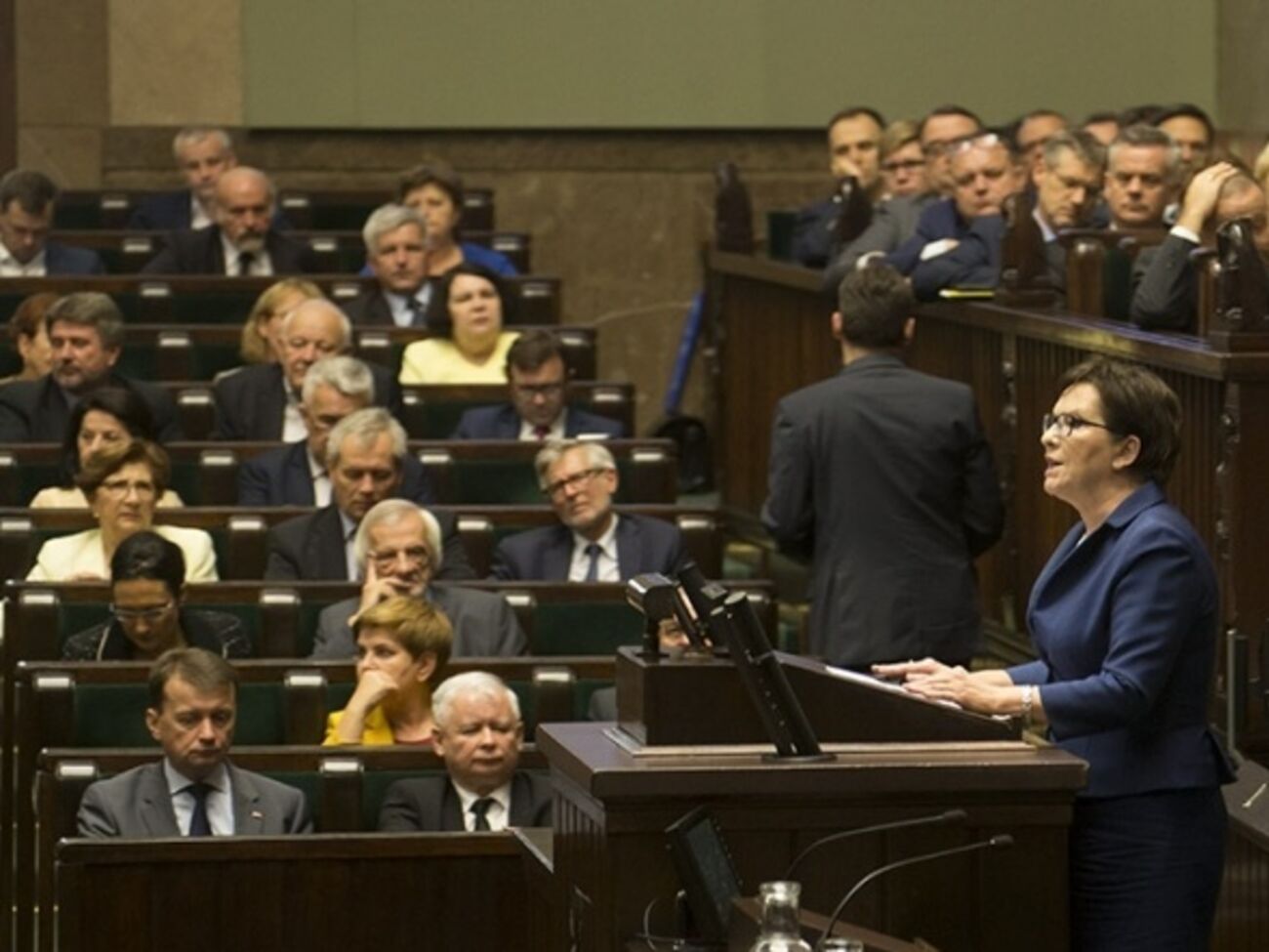 Ева Копач покинет пост премьера после поражения ее партии на выборах