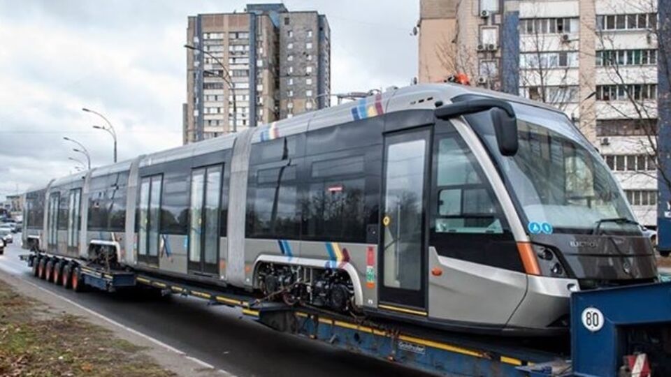 Трамвай T5B64 "Электрон" изготовлен на совместном украинско-германском предприятии "Электронтранс"