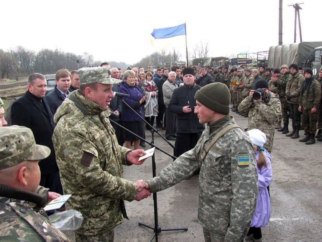 Бойцы "железной" бригады имени Данила Галицкого вернулись из зоны АТО в полном составе. Фоторепортаж