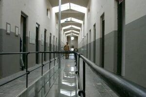 В Днепропетровском СИЗО заключенные напали на сотрудников администрации