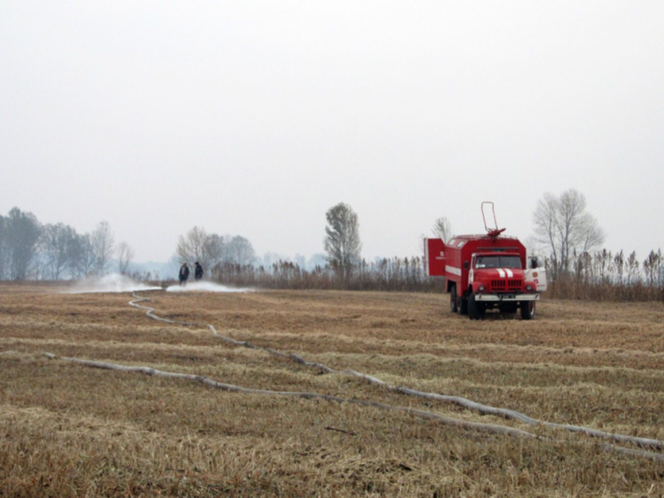 Торфяники в Киевской области пожарные почти потушили, в Полтавской области борьба продолжается