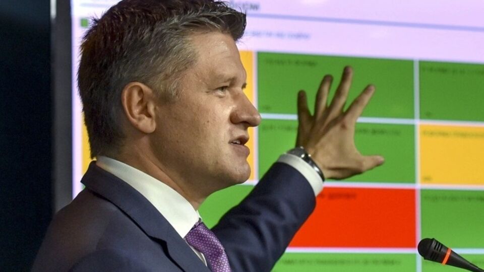 Шимкив: За за два с половиной месяца на сайте президента было создано 14 955 петиций