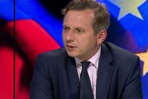 Олег Устенко: Глобальное замедление темпов мировой экономики способствует снижению цен на нефть