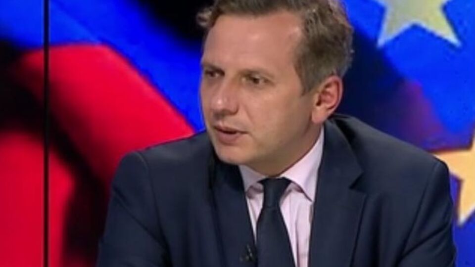 Олег Устенко: Глобальное замедление темпов мировой экономики способствует снижению цен на нефть