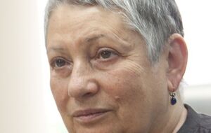 Улицкая: Ни одно из существующих правительств не может сегодня обеспечить процветание Крыма