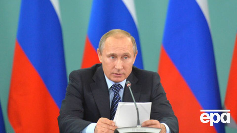 Путин заподозрил США в желании "снова разжечь войну" на Донбассе