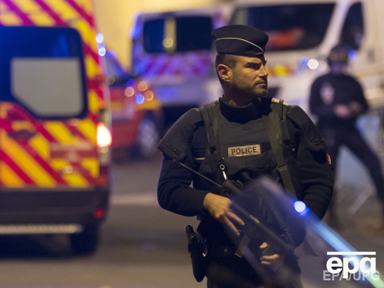 Аэропорт Шарль-де-Голль все еще принимает самолеты