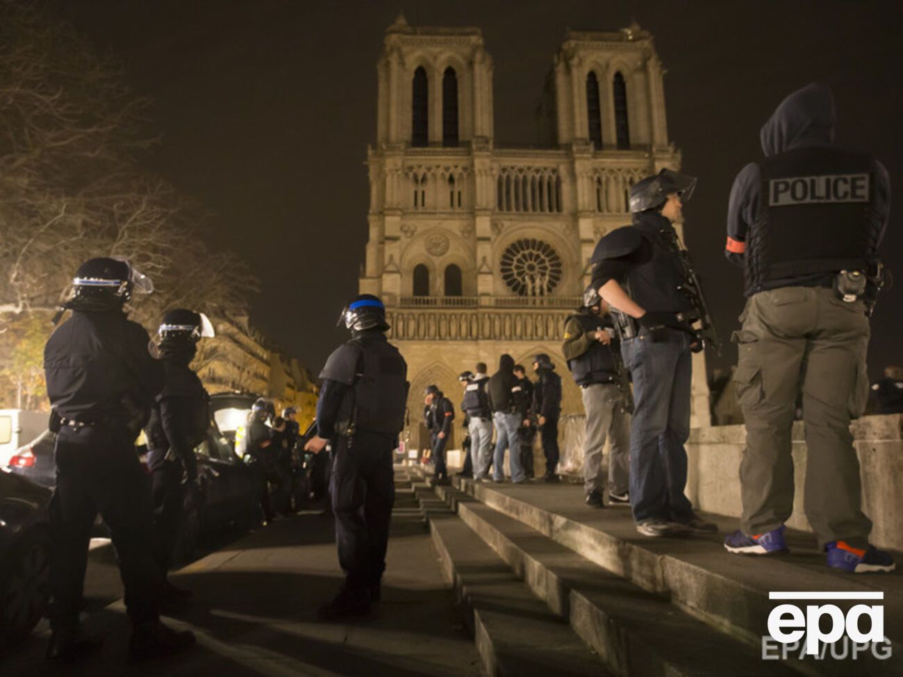 В Париже произошло шесть террористических актов