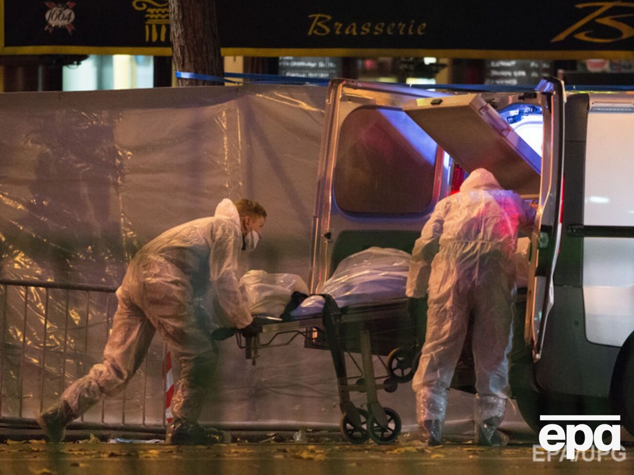 Утром 14 ноября сообщается о более 200 раненых в Париже