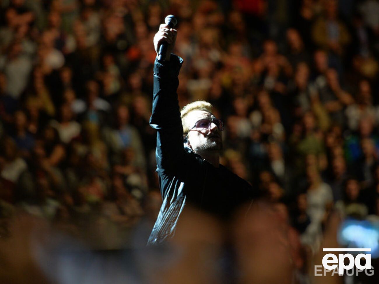 U2 отменила концерт в Париже в связи с терактом