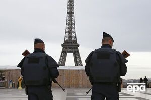 Правоохранительные органы Франции продолжают работу на месте терактов