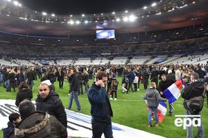 Многие болельщики стали получать новости о случившемся по окончании матча