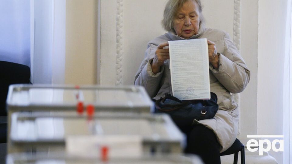 В Киеве по состоянию на 14.00 проголосовало почти 16% избирателей