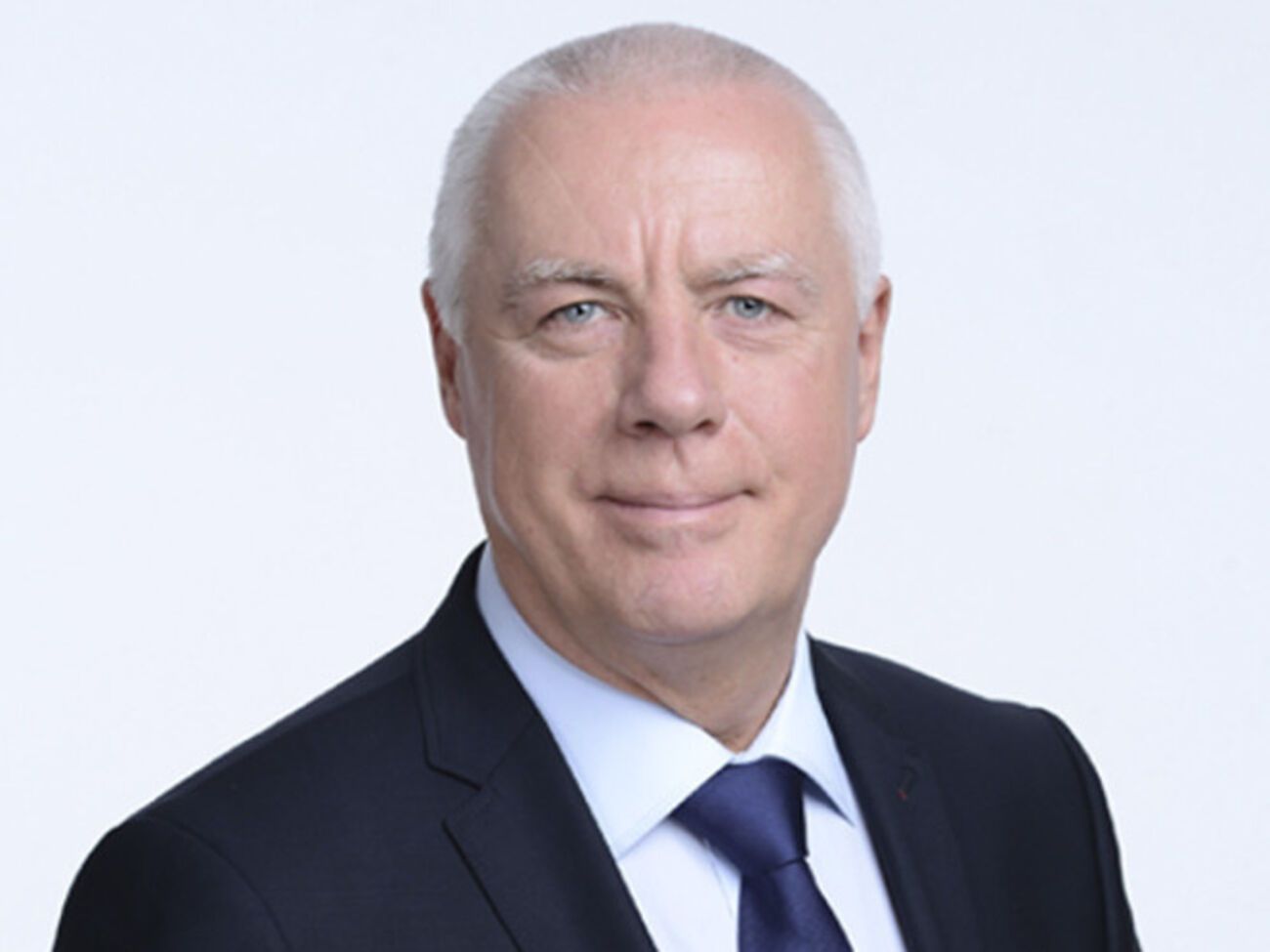 Согласно данным экзит-полла мэром Павлограда стал&nbsp;Анатолий Вершина