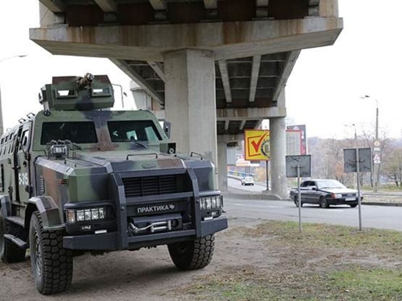 В крупных украинских городах усилены меры безопасности