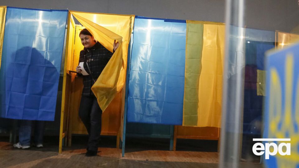 Явка во втором туре местных выборов, как и прогнозировали общественные организации, была низкой