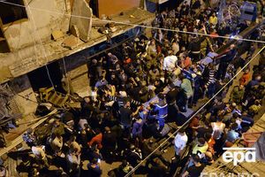 На людной улице 12 ноября почти одновременно прогремели два взрыва