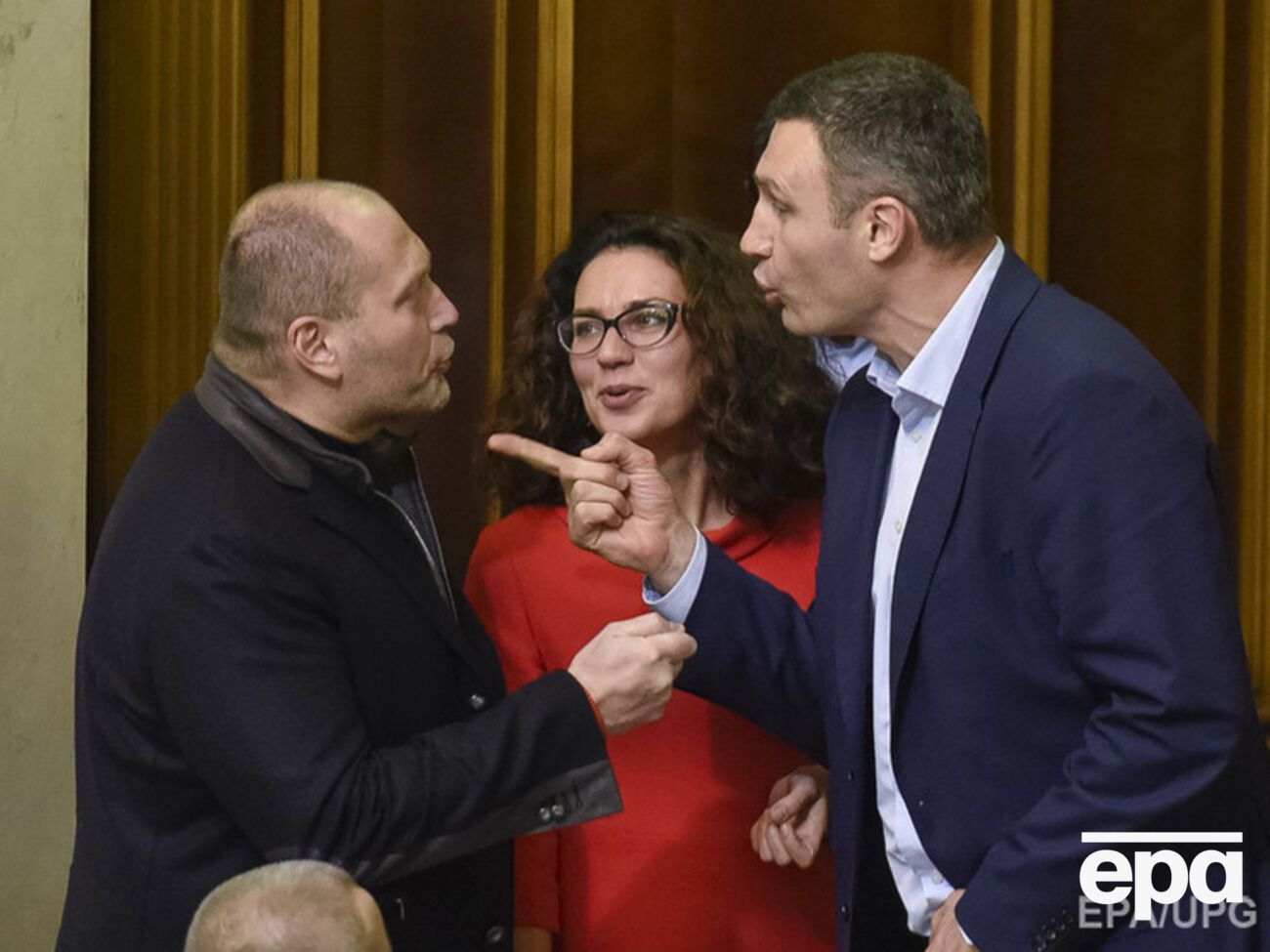 Во втором туре Кличко вдвое обогнал Березу