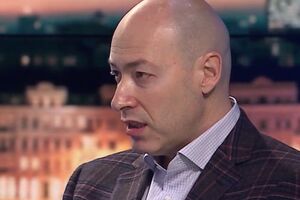 Дмитрий Гордон: Почему же сегодня эти суки, я иначе их не назову, так запускают руку в государственную казну, почему они такие озверевшие и вообще не понимают, что у гроба карманов нет?