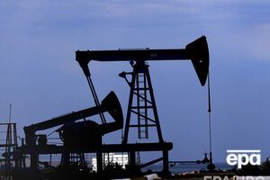 Цена нефти удерживается выше $44