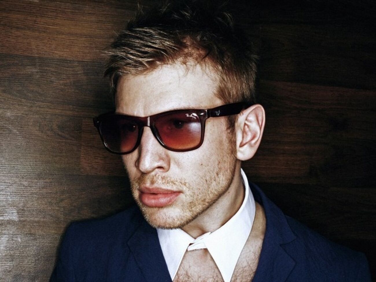 Клип Дорна переполнен откровенными сценами