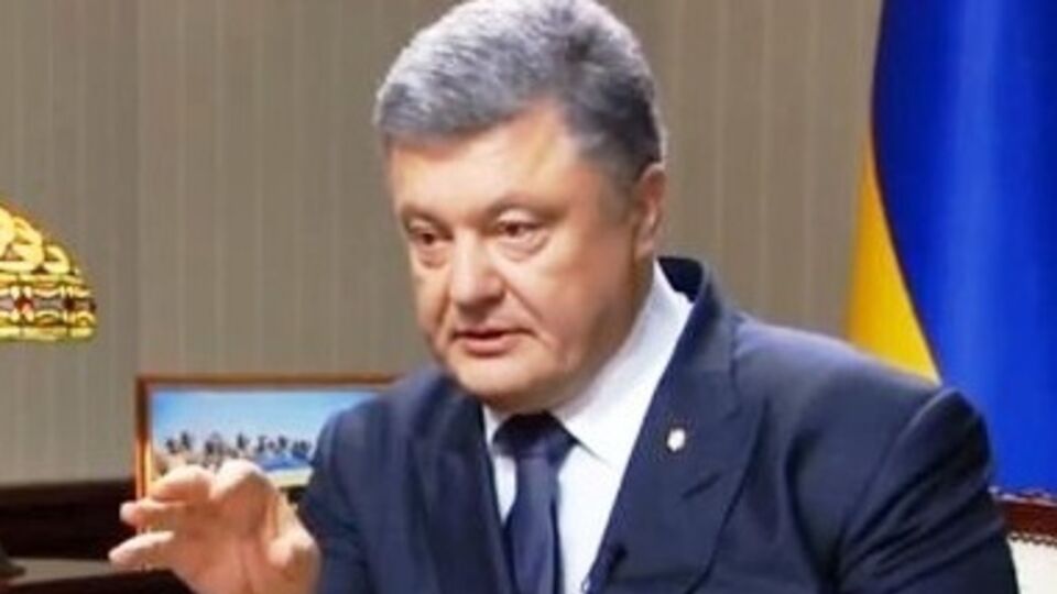 Порошенко: Если стандарты жизни в Украине станут выше, если получим безвизовый режим, люди в Крыму захотят быть украинцами