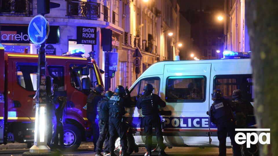 В номере одного из парижских террористов найдены шприцы и резиновые трубки