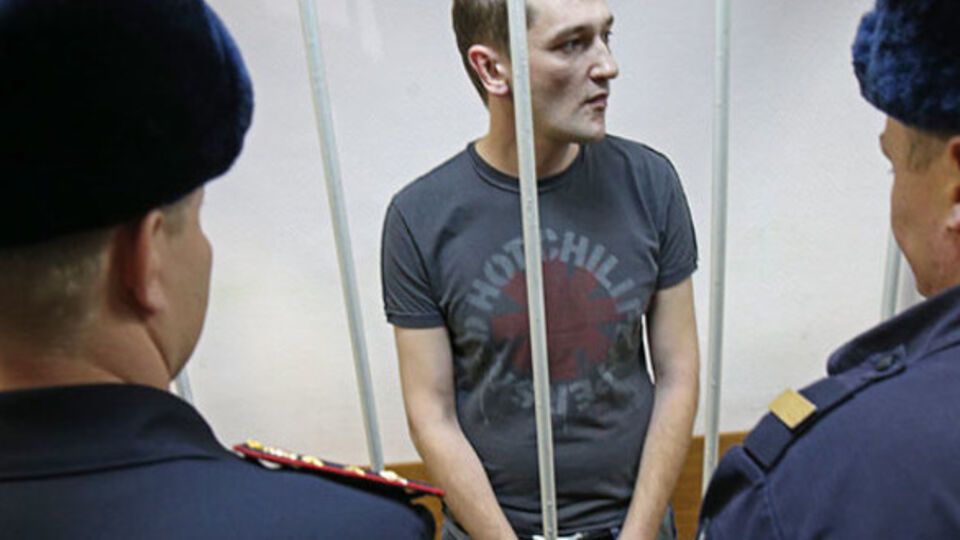 30 декабря 2014 года Олега Навального приговорили к 3,5 годам заключения