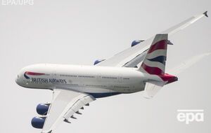 В самолете British Airways пьяная женщина пыталась проникнуть в кабину пилотов