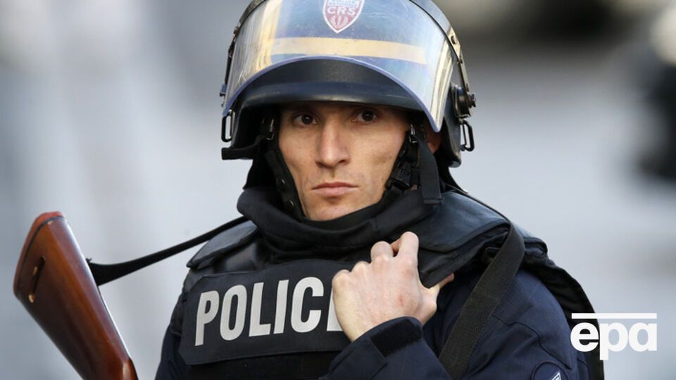 Антитеррористическая операция в Париже длилась более восьми часов