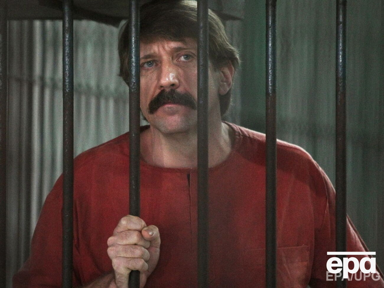 В апреле 2012 года Бут был приговорен к 25 годам заключения