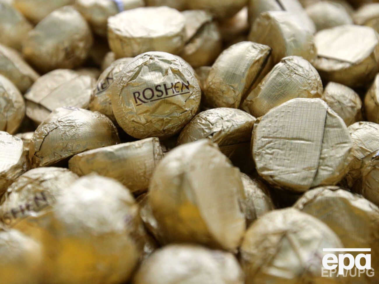 В Киеве "минируют" магазины Roshen