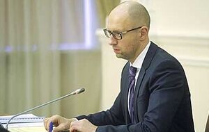 Яценюк просит правоохранителей возбуждать уголовные производства, если есть факты нарушений в госпредприятиях