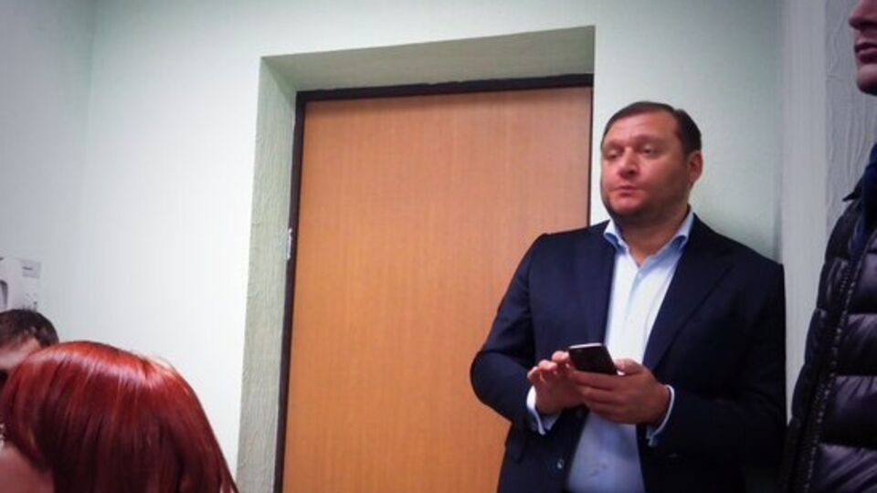 Михаил Добкин подрался с Александром Кравчуком на суде по делу Елены Лукаш