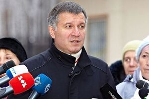 Аваков и Лещенко публично обменялись обвинениями