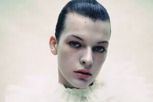 Йовович: Сексуальное селфи-фото не для слабонервных!