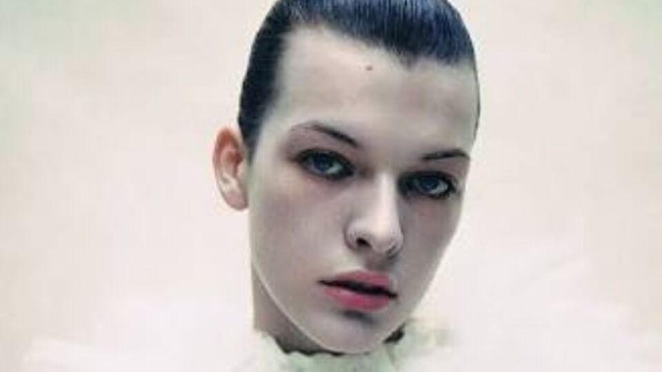 Йовович: Сексуальное селфи-фото не для слабонервных!