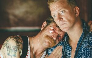 Eagles Of Death Metal: Невзирая на то, что группа в настоящее время находится в безопасности, мы в ужасе и до сих пор пытаемся понять, что произошло во Франции