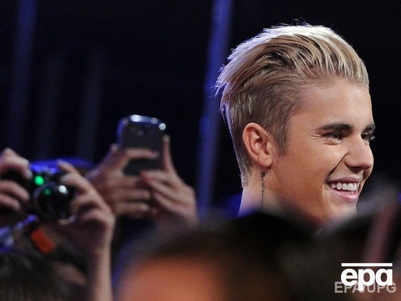 Поклонники Бибера возмущены стоимостью снимка со звездой