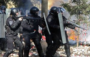 18 февраля 2014 года милиция открыла стрельбу по участникам акций протеста из огнестрельного оружия