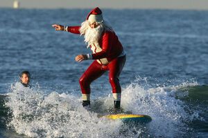 Если хочется солнца, толковый вариант – Шри-Ланка: тепло, в меру влажно, океан, море фруктов и, что немаловажно, вдалеке от игиловских маршрутов