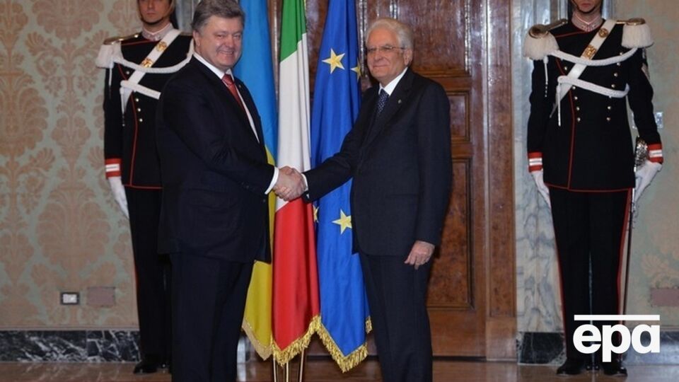 Порошенко провел встречу с Маттереллой