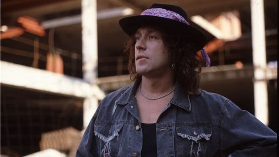 Поклонники Кузьмина не выдержали его пения